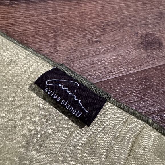 Aviva Stanoff Table Runner Pressed Botanicals Patchwork Autumn 90"x14.5" - Picture 7 of 9